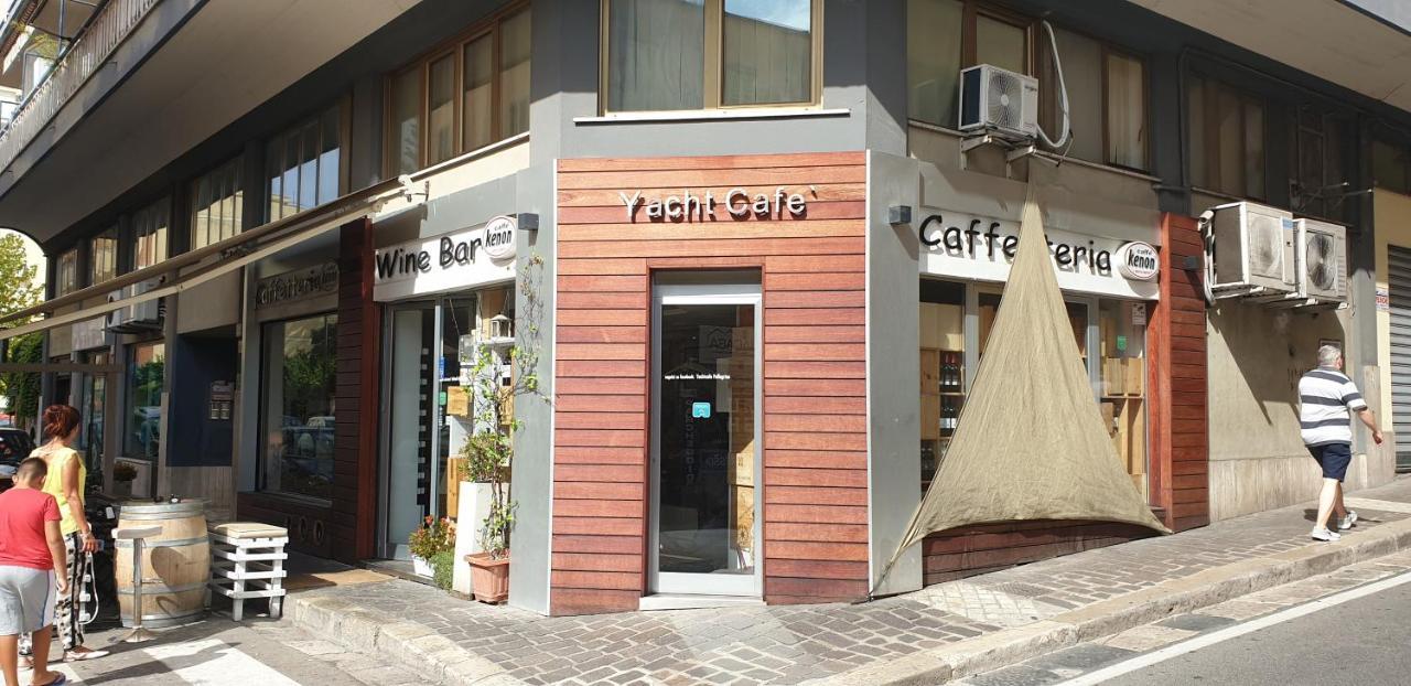 Domus D'Angelo B&B Formia Exterior foto